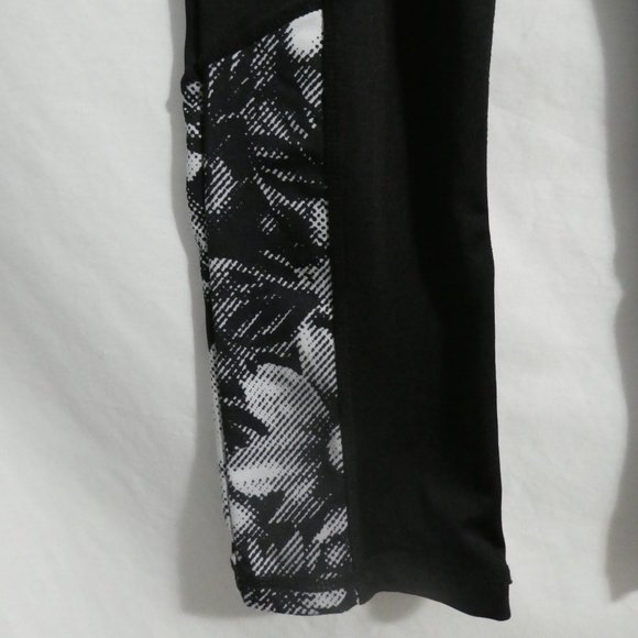 ENERGIE white printed floral black leggings, size small, junior, BNWOT - Picture 5 of 10